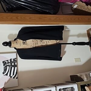 Size 18 ladies black jacket/blazer.